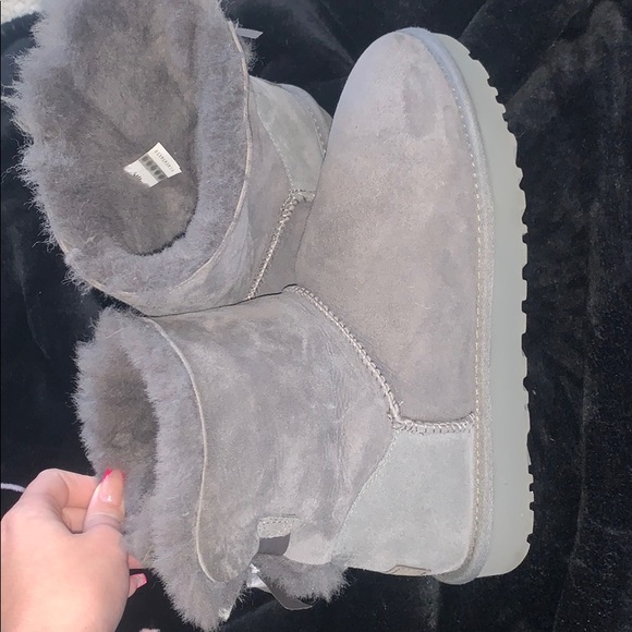 Grey Bailey bow uggs women - Picture 3 of 3